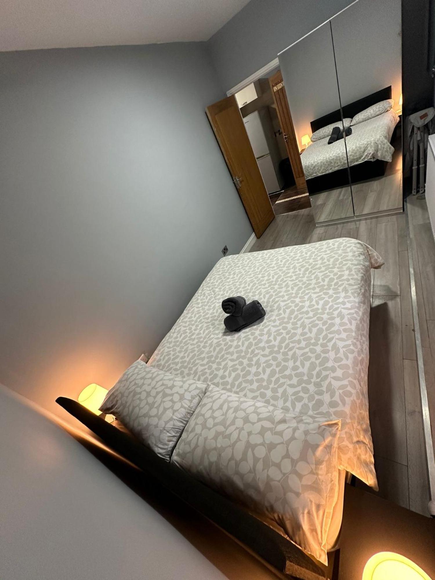 Central London - Ground Floor 2 Bedrooms Apartment 外观 照片