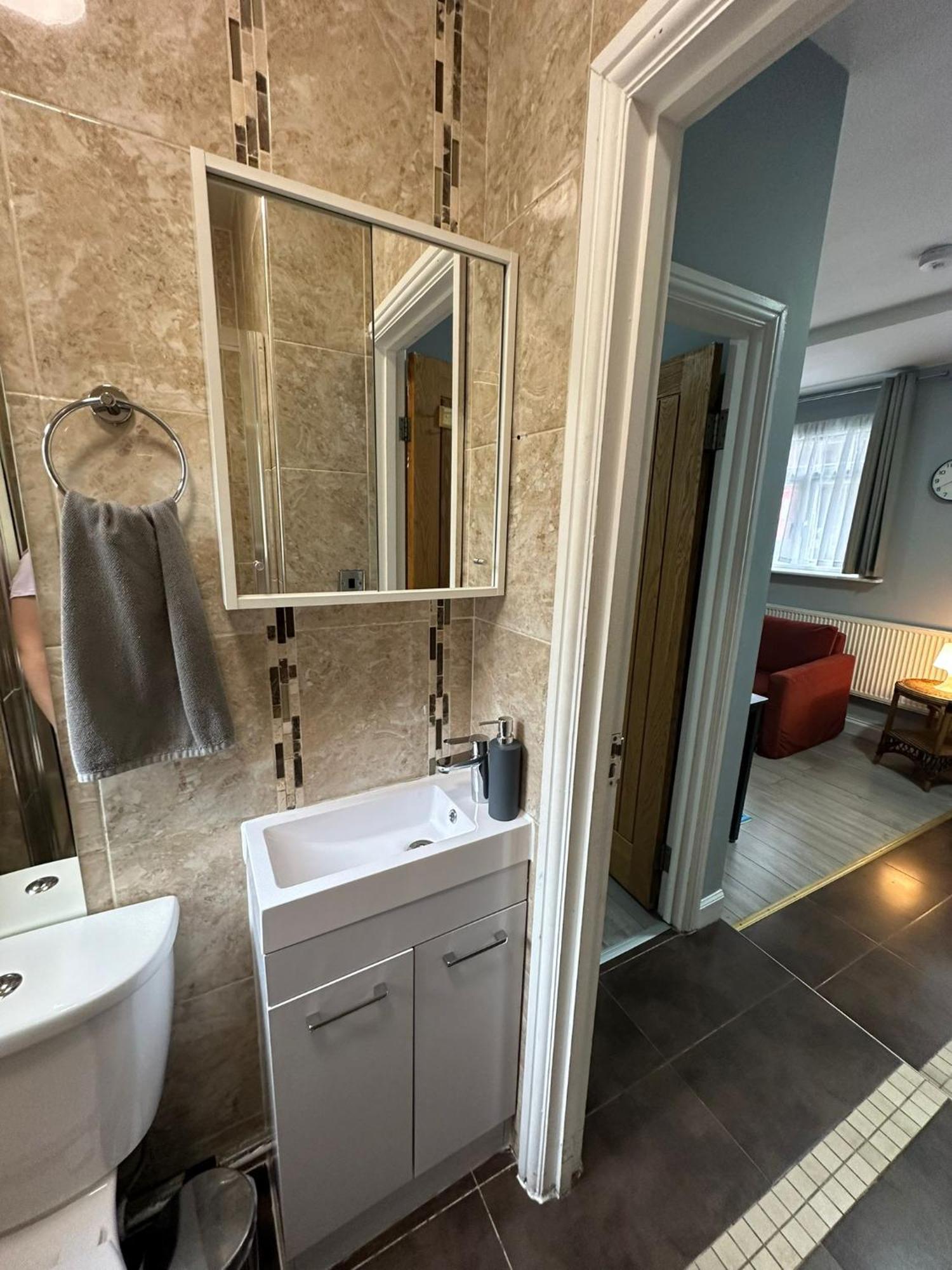 Central London - Ground Floor 2 Bedrooms Apartment 外观 照片